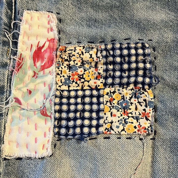 Jean shorts, cut off, with hand stitched fabric patches 30 - Picture 3 of 7